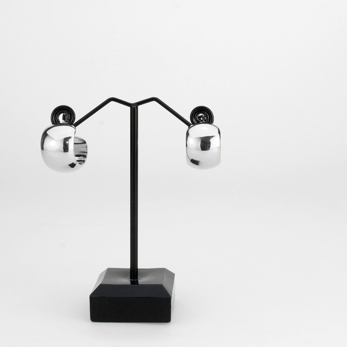 3W1740 - Imitation Rhodium Brass Earring with NoStone in No Stone-1