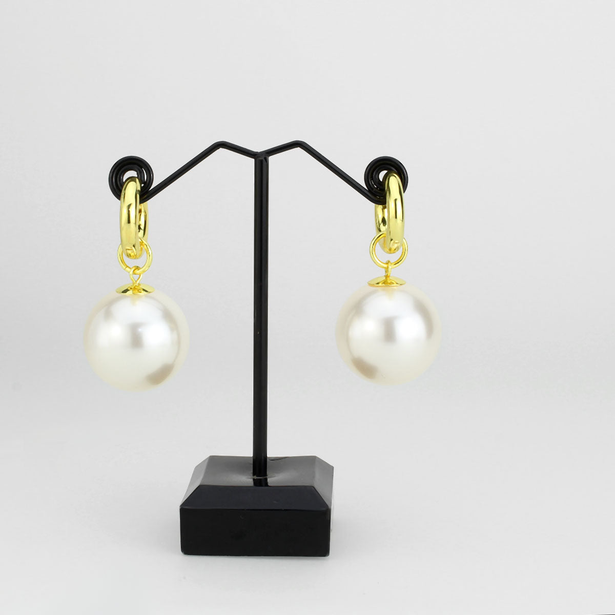 3W1741G - Flash Gold Brass Earring with Synthetic in White-2