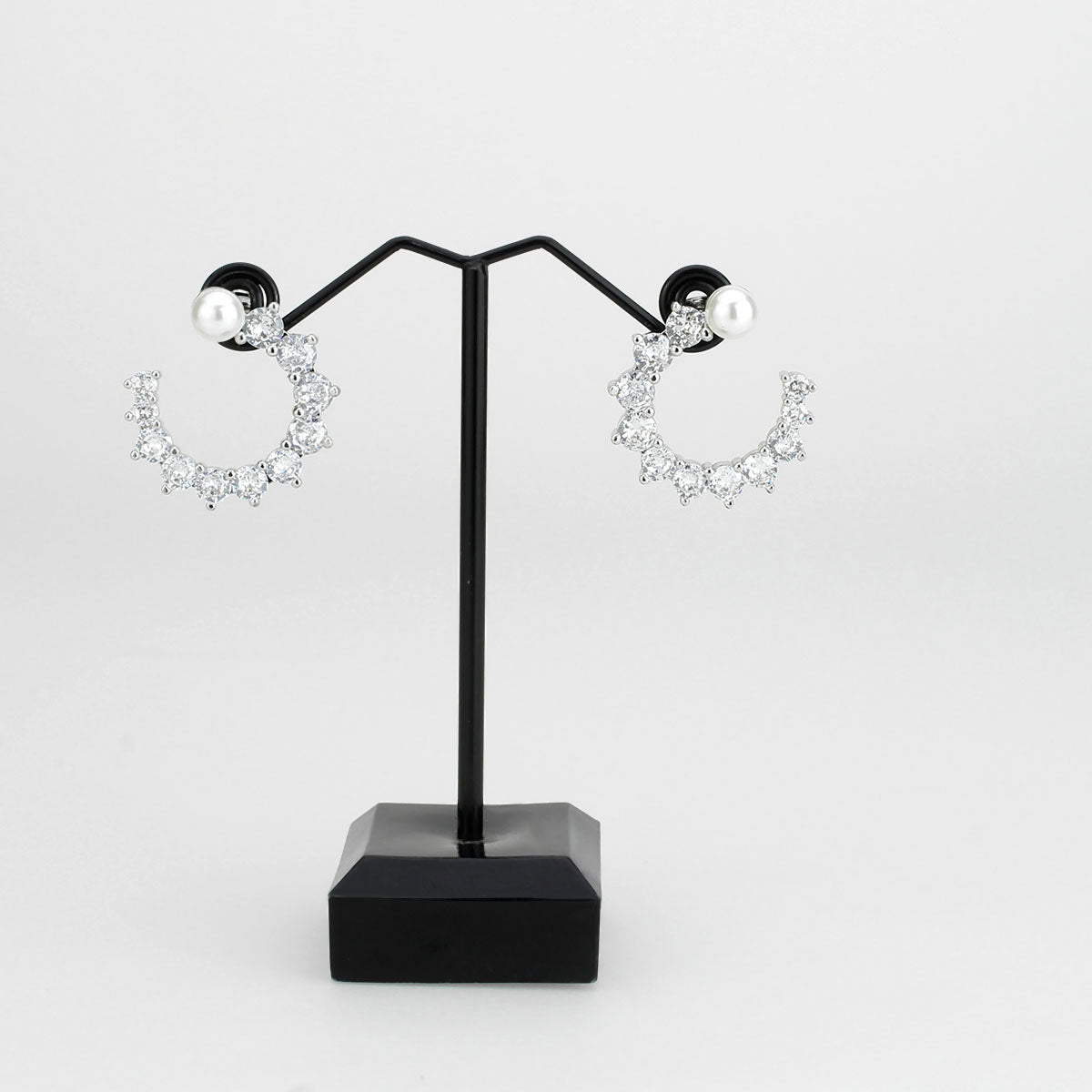 3W1758 - Imitation Rhodium Brass Earring with AAA Grade CZ in Clear-1