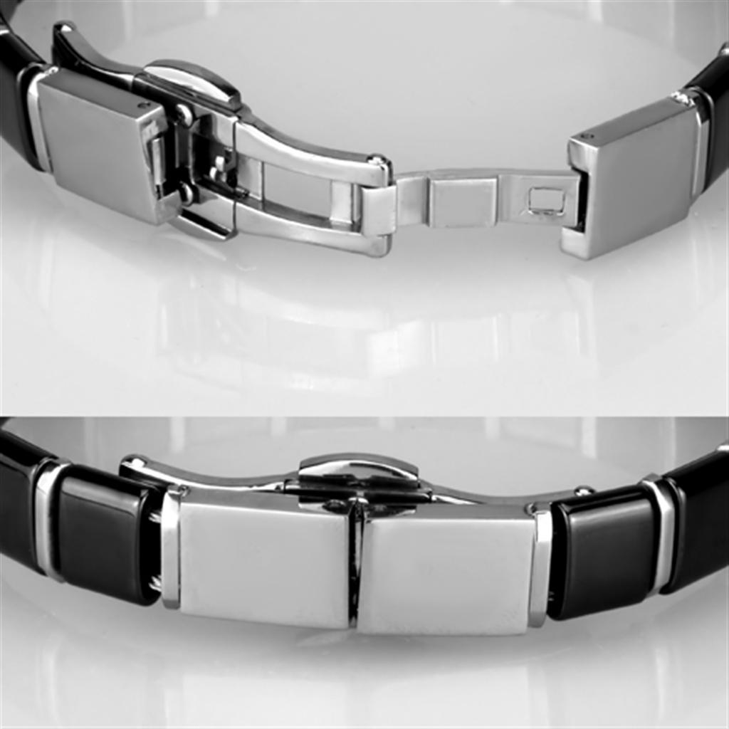 3W984 - High polished (no plating) Stainless Steel Bracelet with Ceramic  in Jet-3