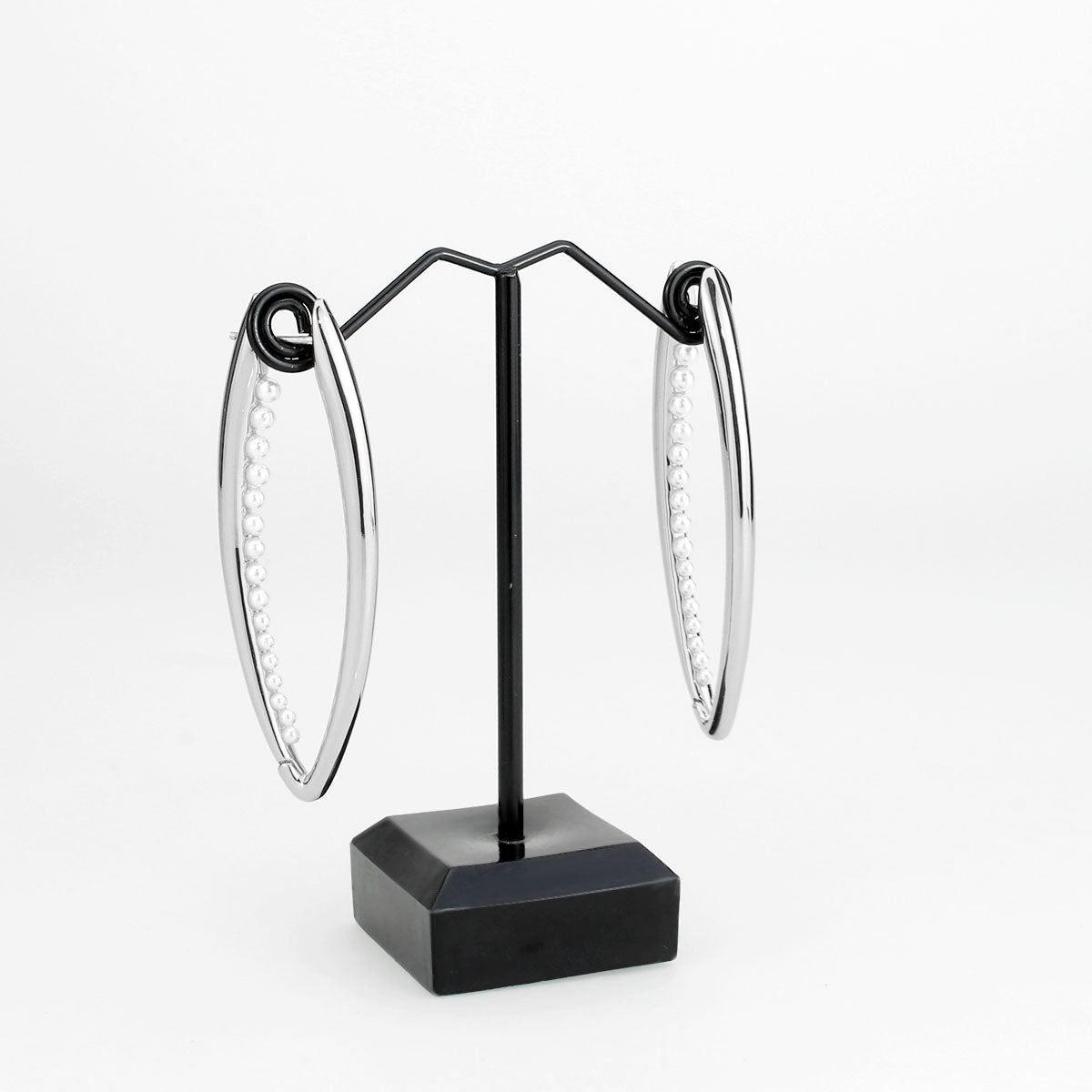 3W1734 - Imitation Rhodium Brass Earring with Synthetic in White-2