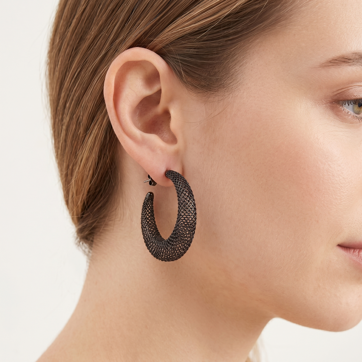 4W021 - Earring, Brass, TIN Cobalt Black , , No Stone-2