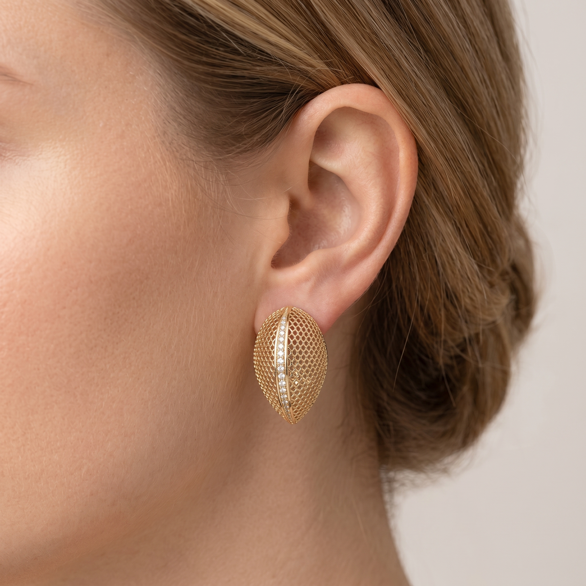 4W047 - Earring, Brass, Imitation Gold , No Stone-2