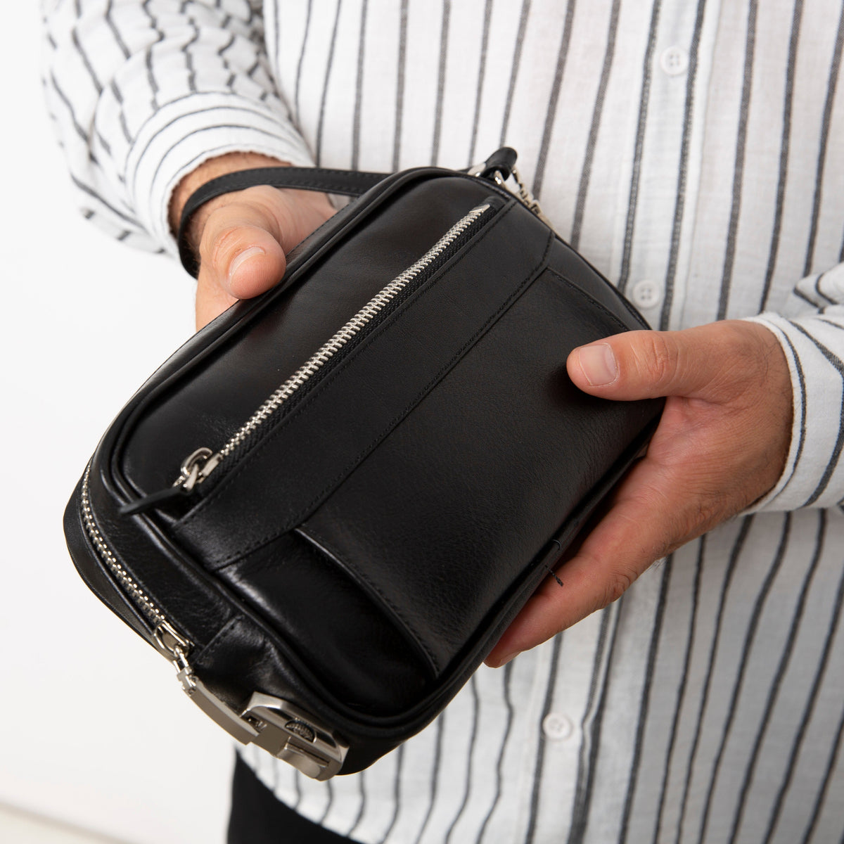 Forge Leather Handbag-2