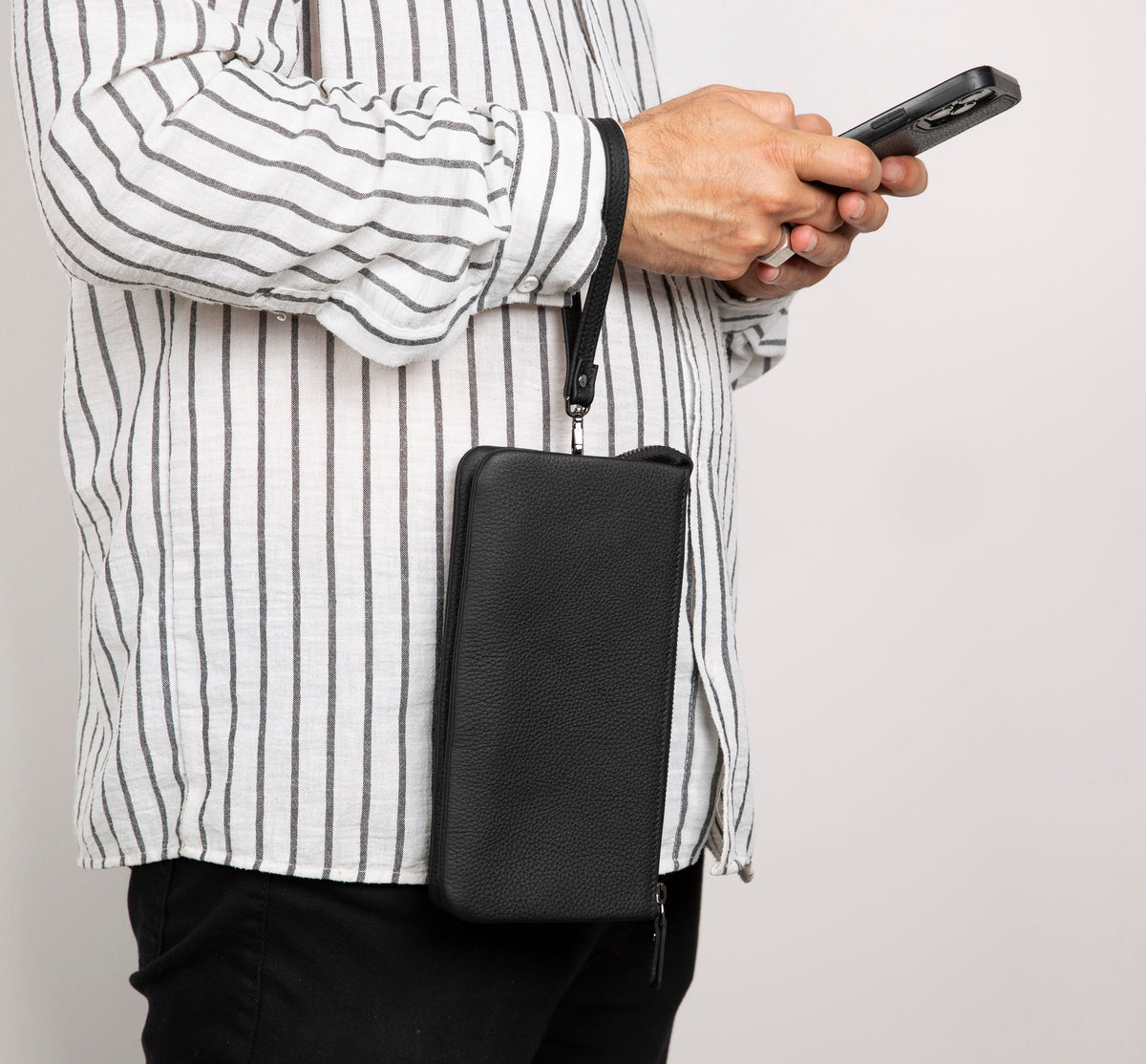 Majeste Leather Clutch Bag-4