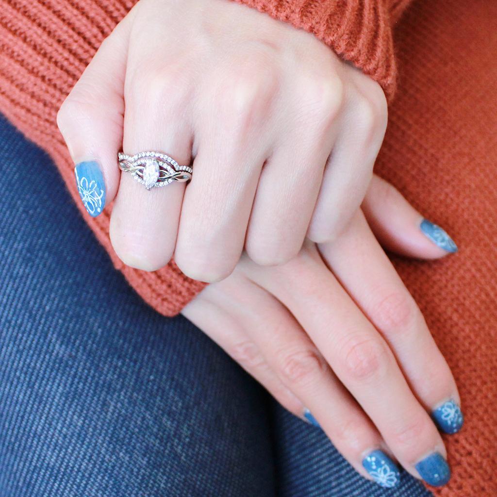 DA133 - High polished (no plating) Stainless Steel Ring with AAA Grade CZ  in Clear-4