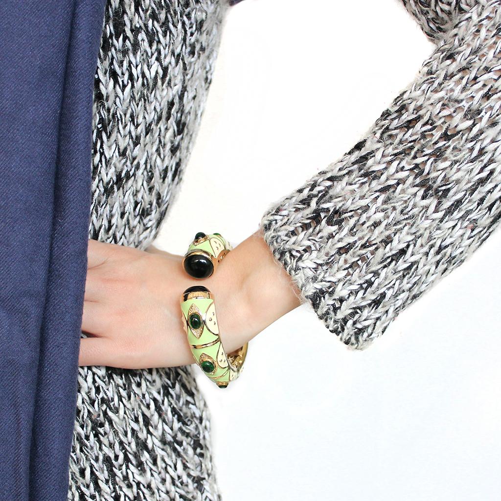 LO4267 - Gold Brass Bangle with Synthetic  in Emerald-4