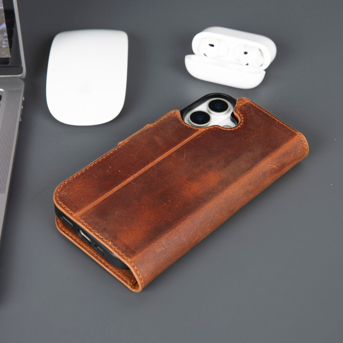 Casper iPhone 18 Full-Grain Leather Wallet Case-1