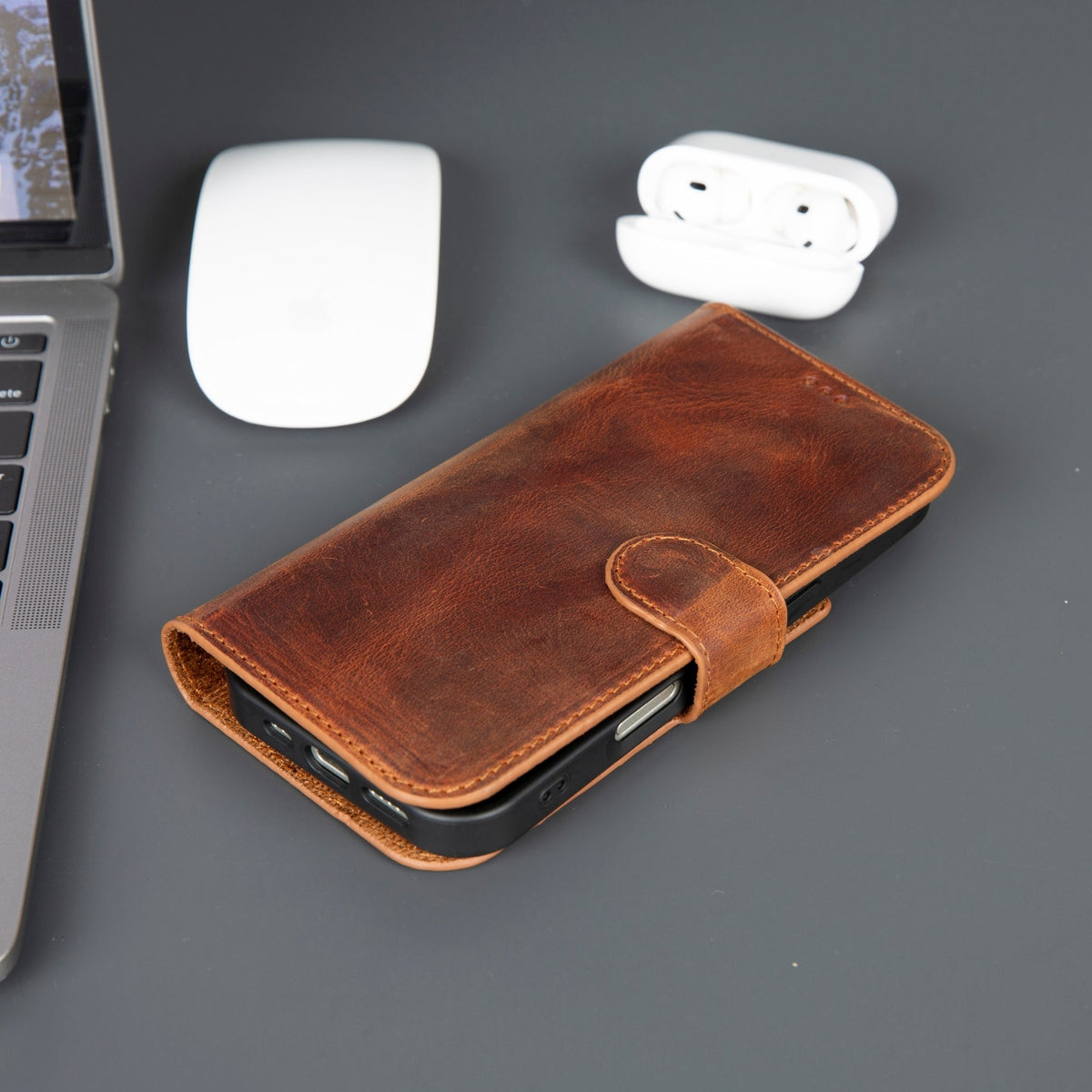 Casper iPhone 18 Full-Grain Leather Wallet Case-3