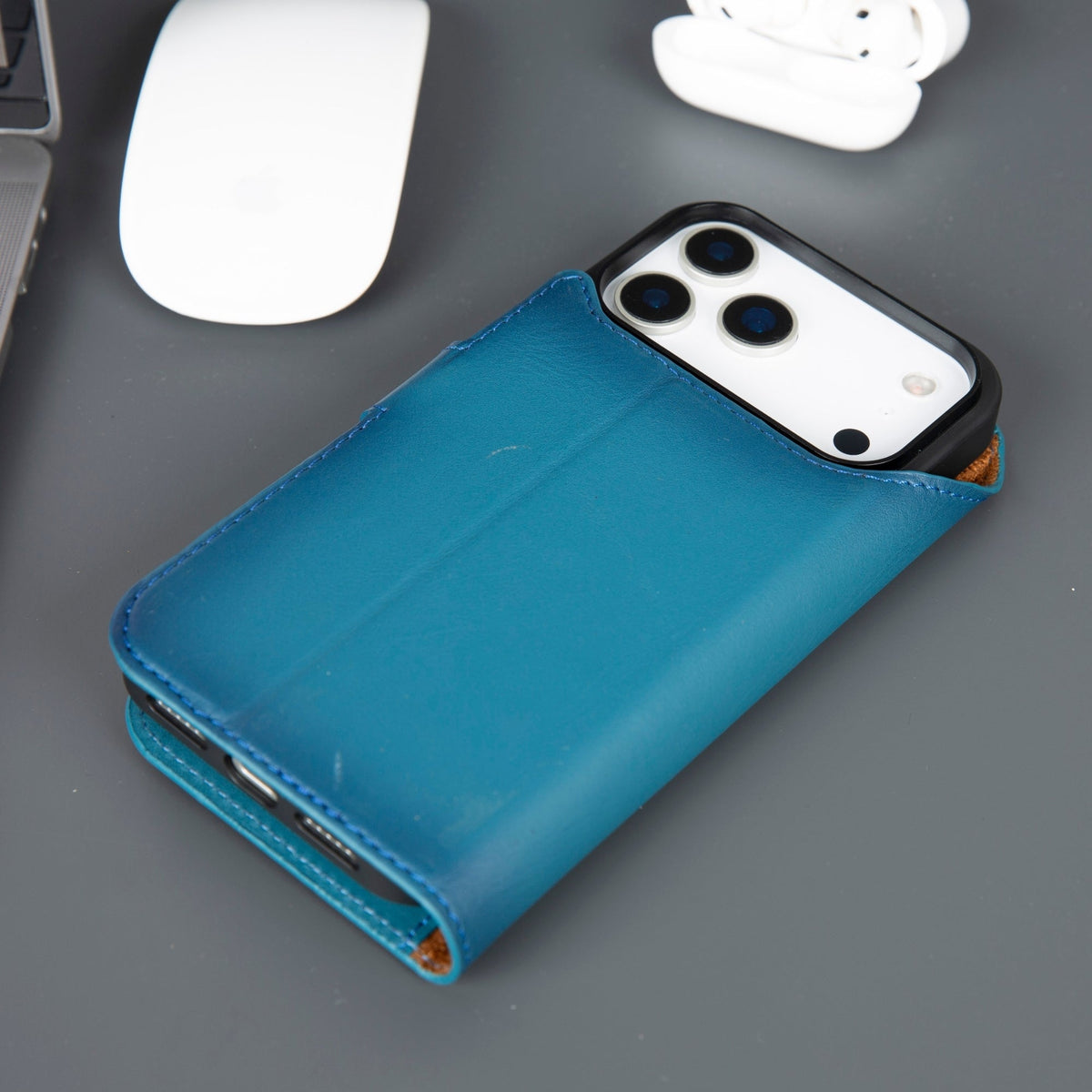 Casper iPhone 18 Pro Max Full-Grain Leather Wallet Case-2