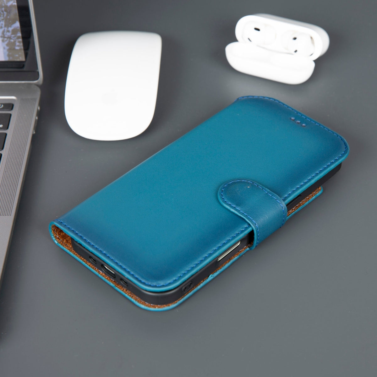 Casper iPhone 18 Pro Max Full-Grain Leather Wallet Case-4