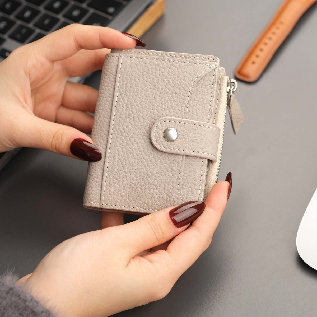 Glenrock Mink Leather Pop-up Cardholder Wallet-1