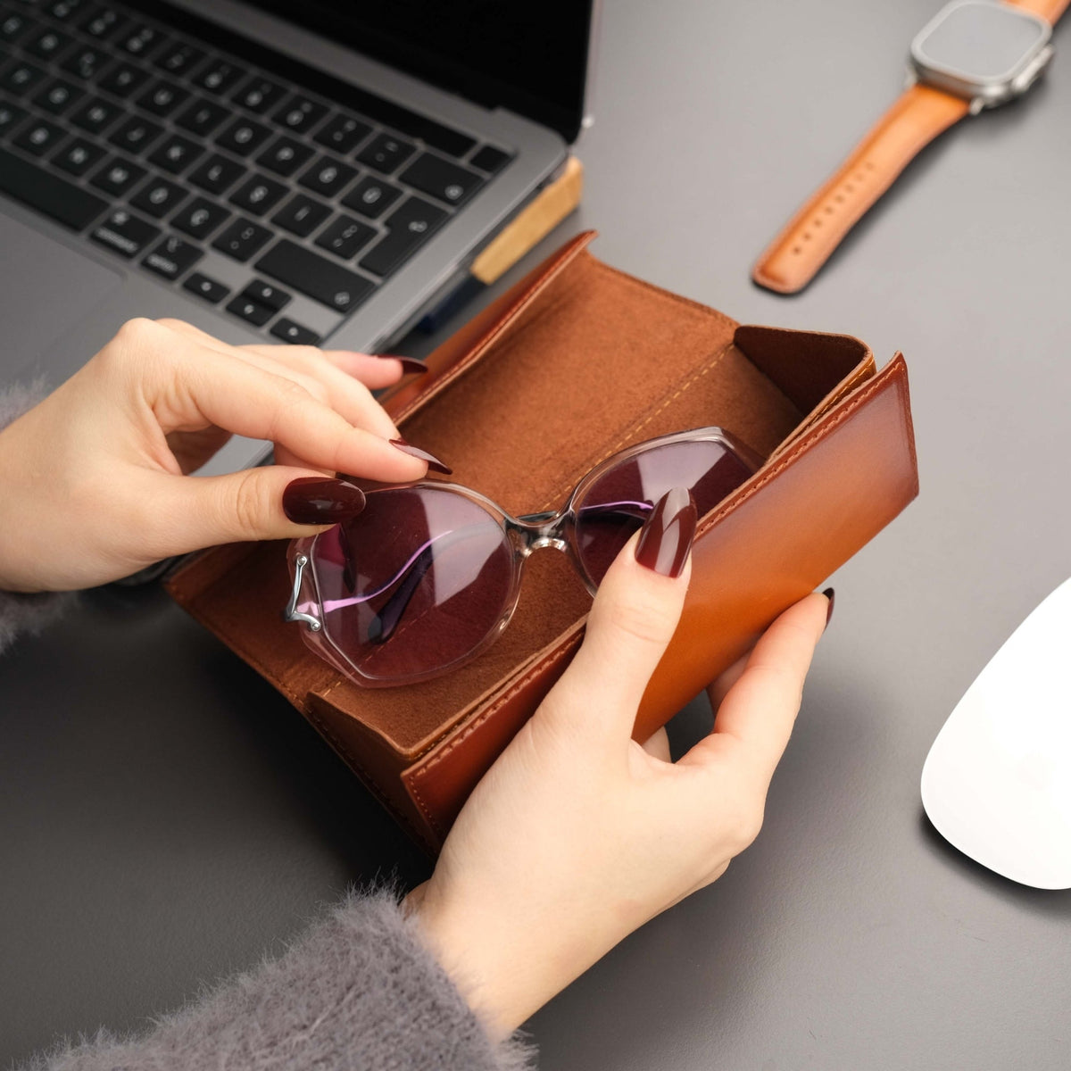 Triangle Leather Glasses Case – Vintage Eyewear Holder-0